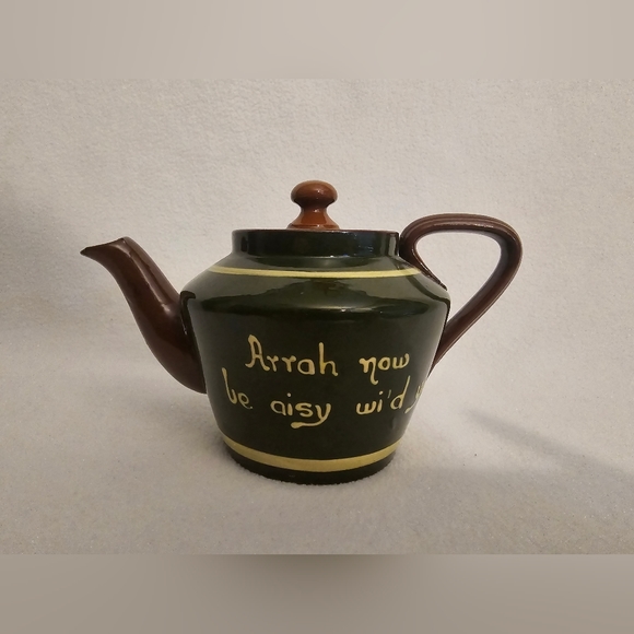 Teapot - Picture 6 of 10